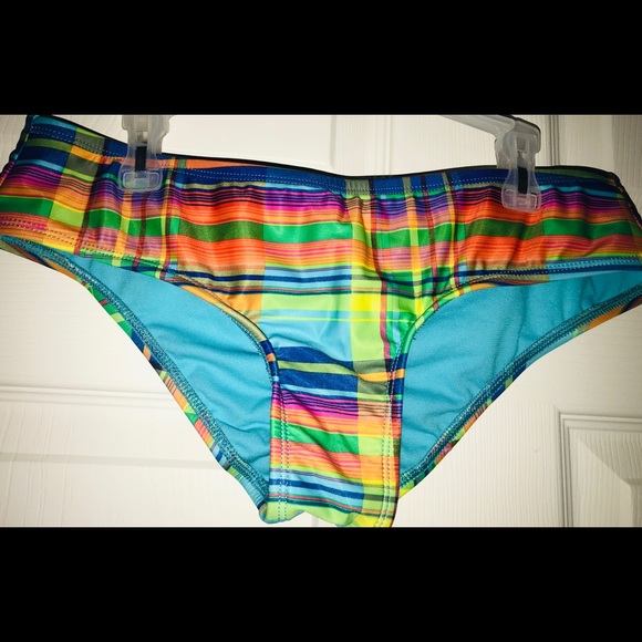 🔶 Hobie Girl’s bikini swimsuit Size M Sold as is. - Picture 3 of 6